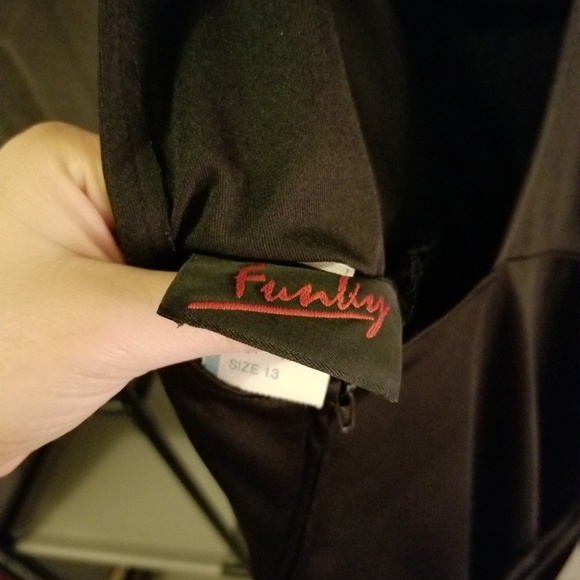 Flowy dress - Picture 3 of 4